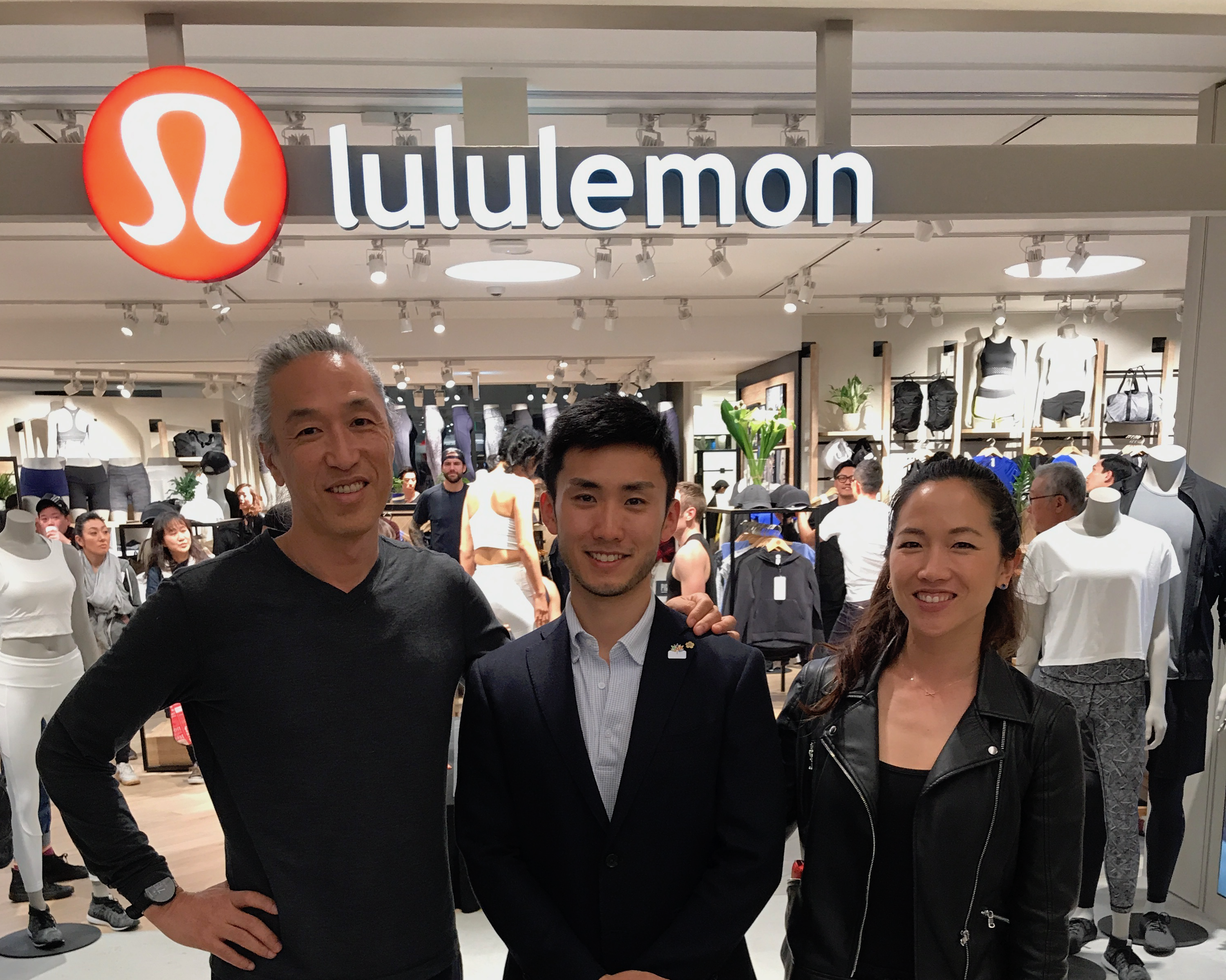 lululemon store
